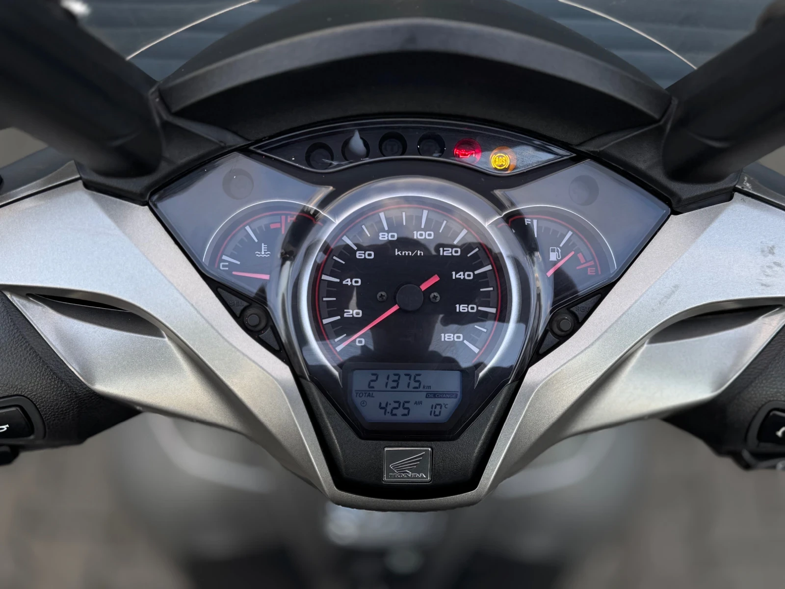 Honda Sh 2019 LED/KEYLESS - изображение 10