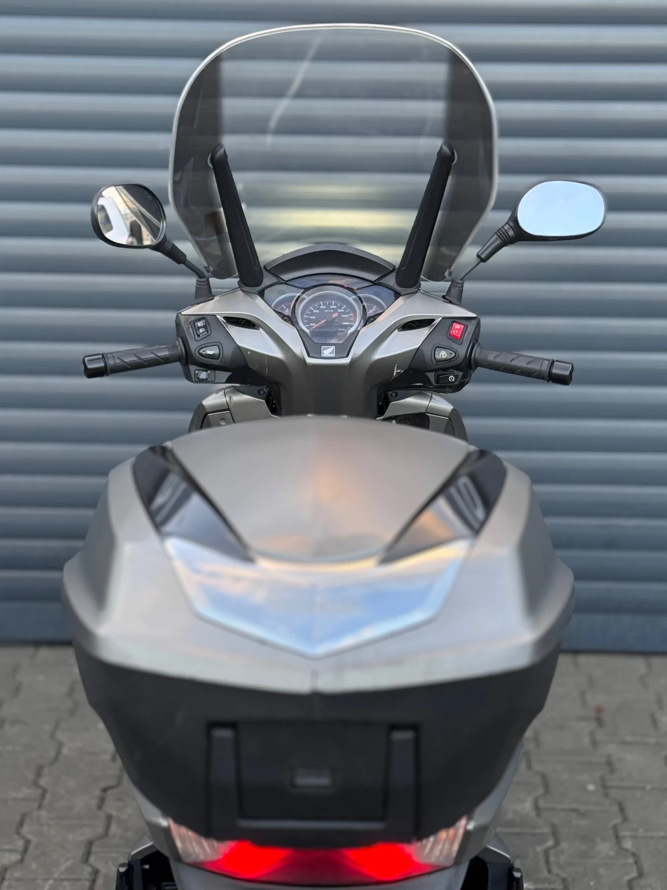 Honda Sh 2019 LED/KEYLESS - изображение 8