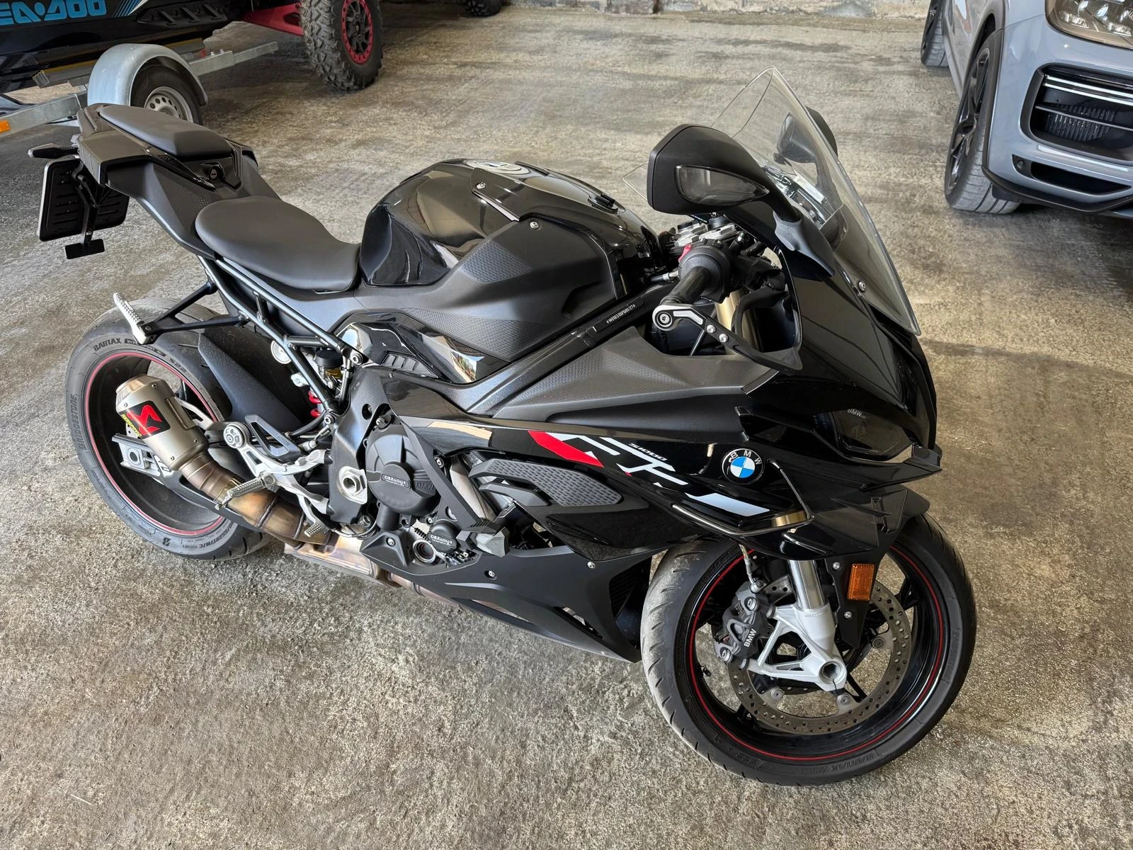 BMW R