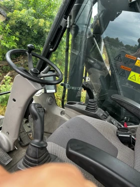 Багер Volvo EW 210 D, снимка 5
