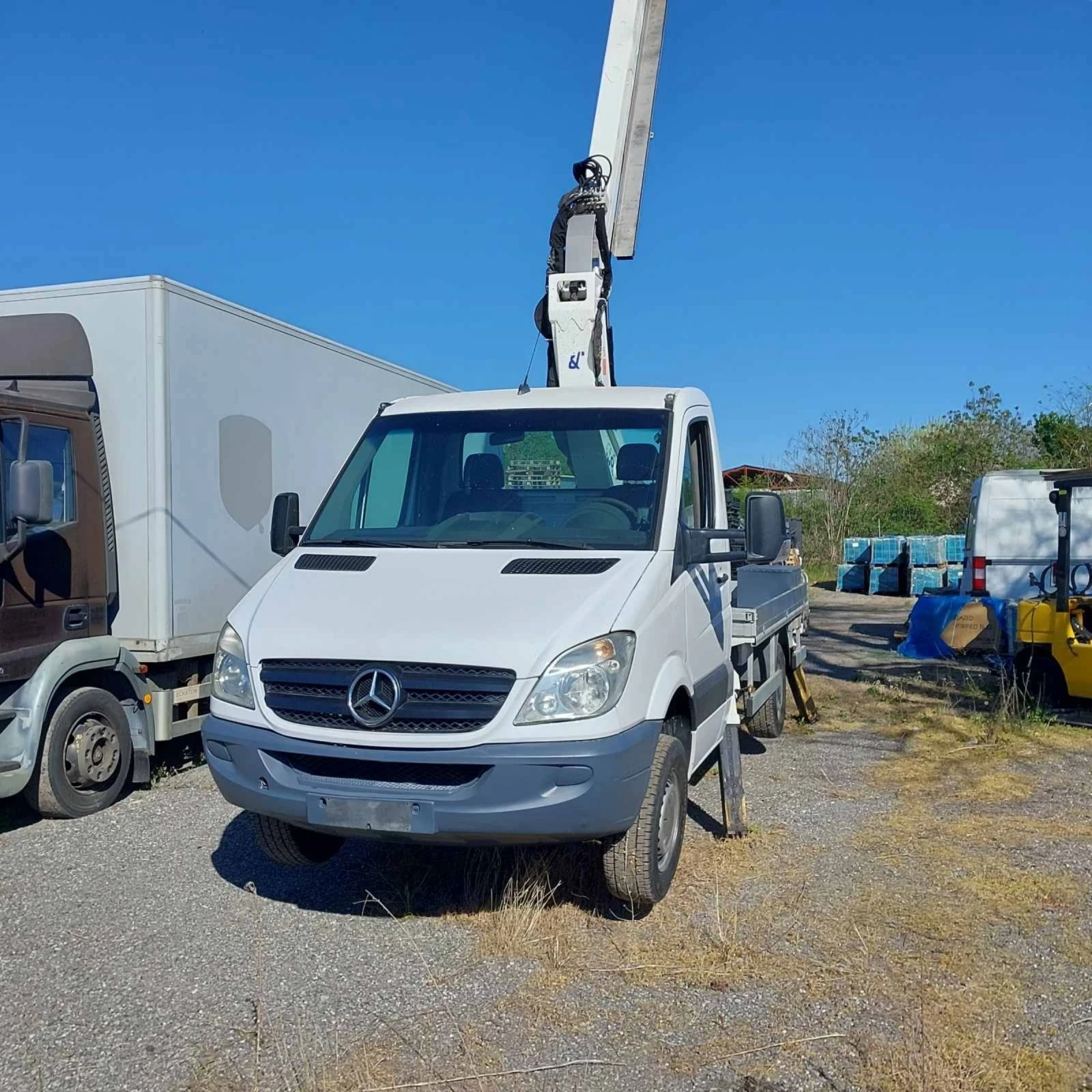 Автовишка Mercedes-Benz Sprinter 313 - изображение 2