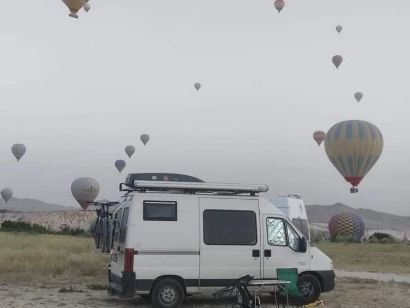 Кемпер Други, снимка 1 - Каравани и кемпери - 48393088