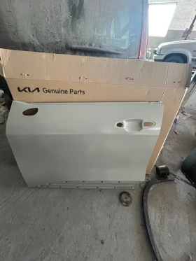 Преден ляв панел на врата за Kia Sportage NQ5 2021-2024, снимка 1