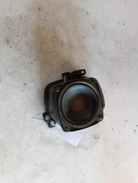 ����� �� �������� �� ����� ��������� BOSE 4E0035411G Audi A8