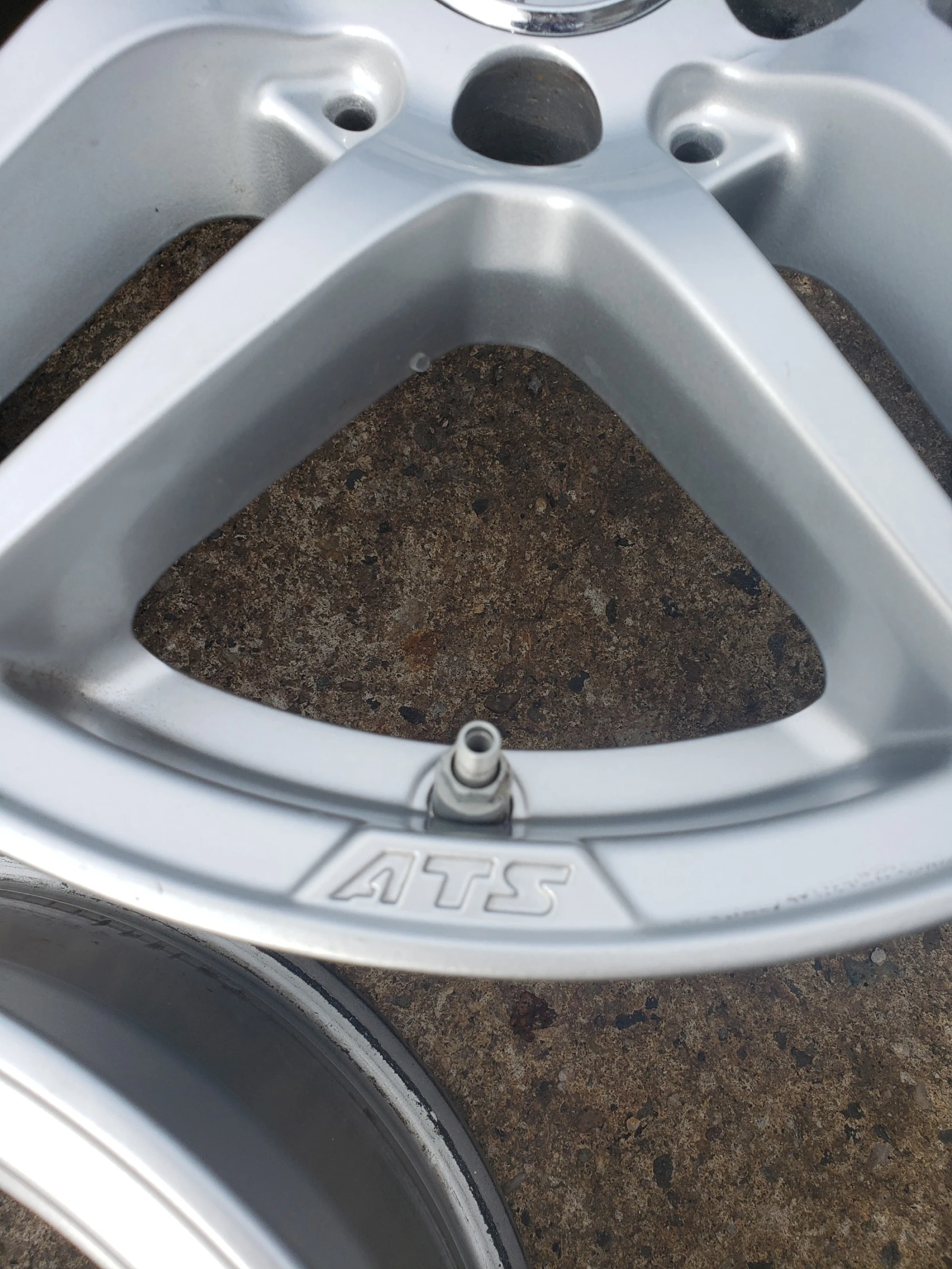 ������ | Mobile.bg � ����������� 8