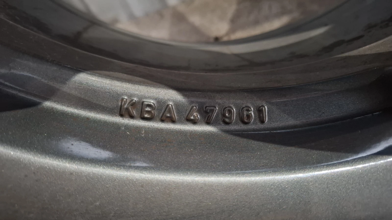 Гуми с джанти Continental 235/60R18, снимка 4 - Гуми и джанти - 54097321