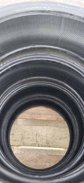 Гуми Летни 195/65R16, снимка 5 - Гуми и джанти - 53606824