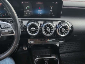 Mercedes-Benz CLA 250  CARFAX /360/DISTRONIC, снимка 9