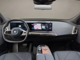 BMW iX 40 xDrive M Laser AIR HUD 360 Keyless W/P, снимка 9