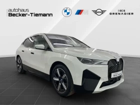 BMW iX 40 xDrive M Sport  Laser H/K HUD 360 Keyless W/P, снимка 6