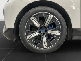 BMW iX 40 xDrive M Sport  Laser H/K HUD 360 Keyless W/P, снимка 14