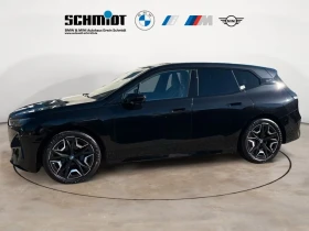 BMW iX 40 xDrive M Laser AIR HUD 360 Keyless W/P, снимка 2