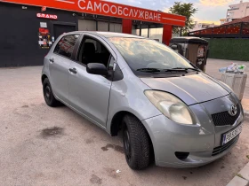 Toyota Yaris, снимка 2