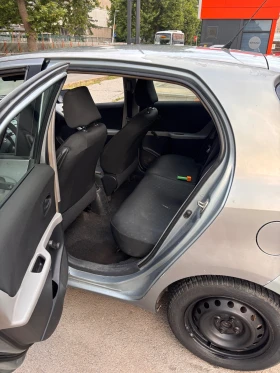 Toyota Yaris, снимка 12