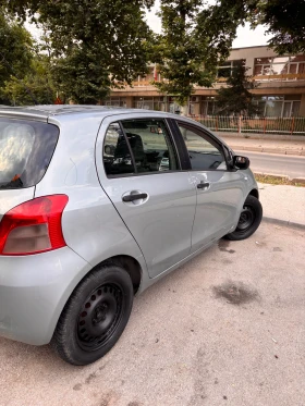 Toyota Yaris, снимка 1