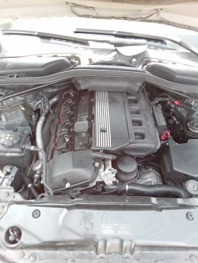 BMW 520, снимка 8