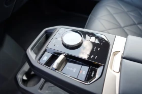 BMW iX 40 xDrive M Laser AIR HUD Keyless W/P Massage - 33970 € / 66439.55 лв. - 38631621 14
