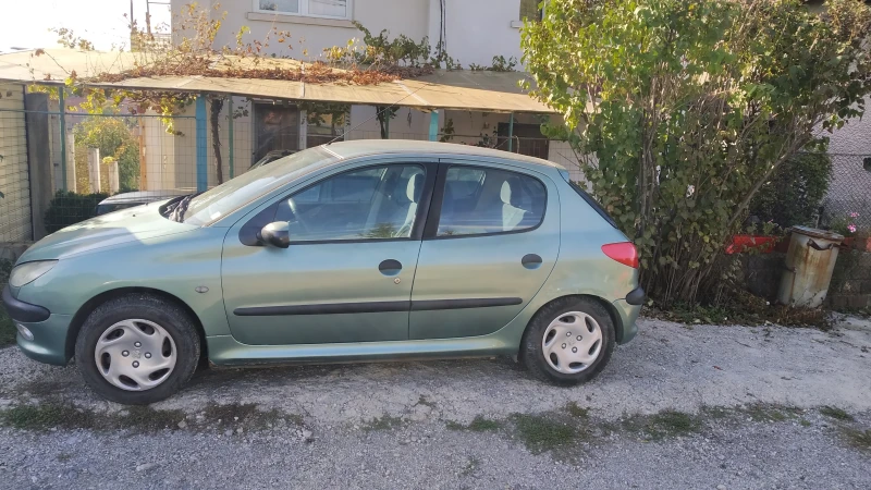 Peugeot 206, снимка 2 - Автомобили и джипове - 47642474