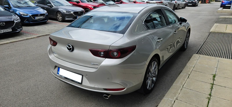 Mazda 3 COM+ , снимка 5 - Автомобили и джипове - 47664667