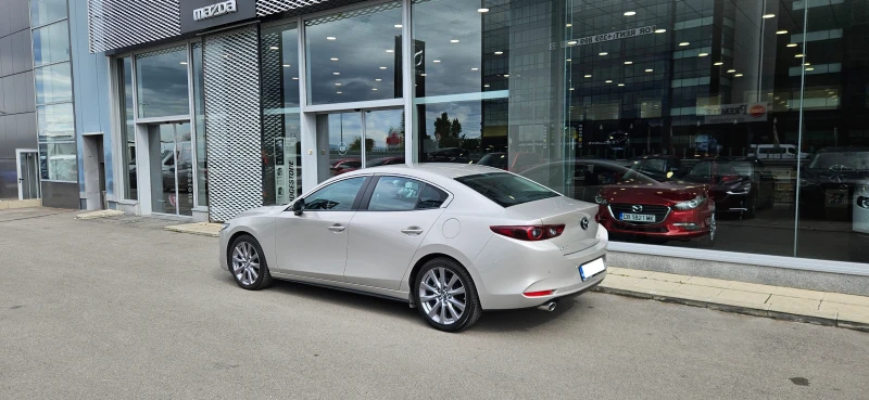 Mazda 3 COM+ , снимка 3 - Автомобили и джипове - 47664667