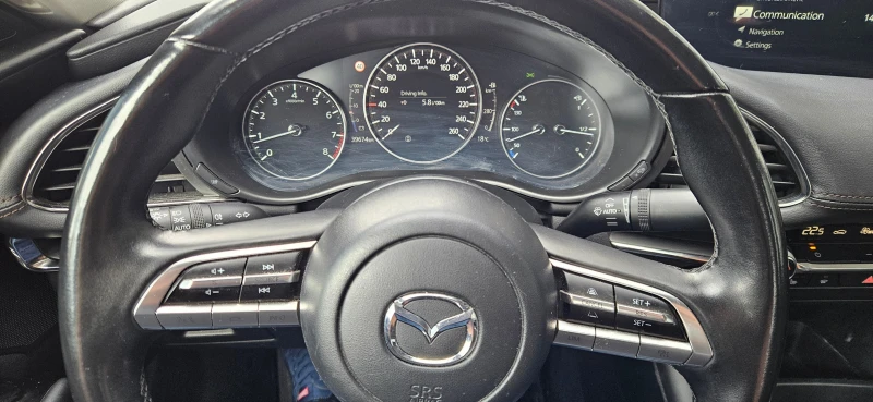 Mazda 3 COM+ , снимка 8 - Автомобили и джипове - 47664667