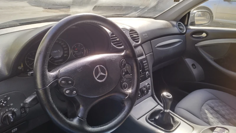 Mercedes-Benz CLK 2.7, снимка 6 - Автомобили и джипове - 47736760