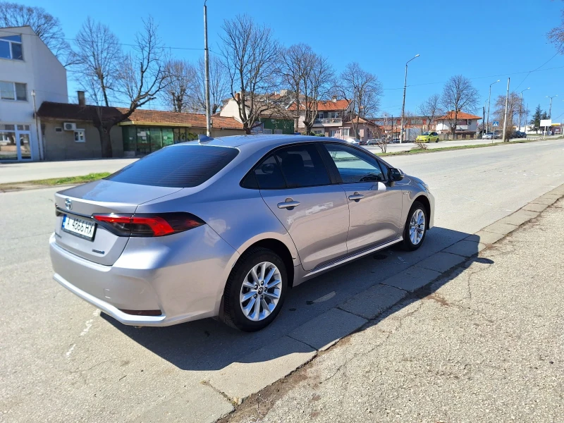 Toyota Corolla Executive + Navi Гаранционна, снимка 4 - Автомобили и джипове - 47827763