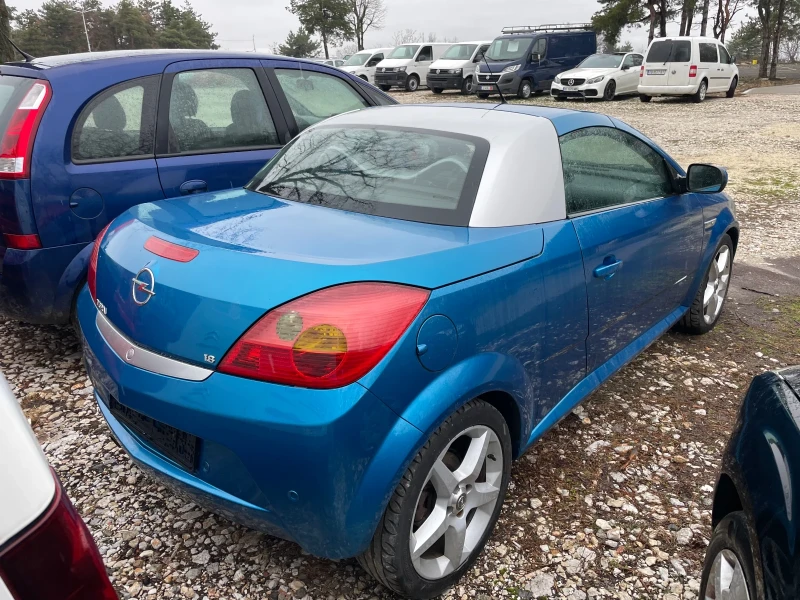 Opel Tigra 1.8i, снимка 5 - Автомобили и джипове - 48759416