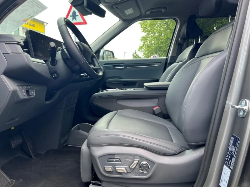 Kia EV9 99kWh AWD MERIDIAN 360 MATRIX 7-МЕСТА, снимка 5 - Автомобили и джипове - 51508939