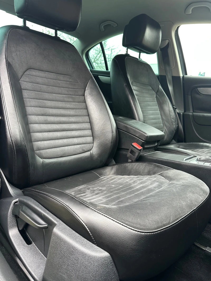 VW Passat 2.0 TDI * HIGHLINE* , снимка 13 - Автомобили и джипове - 52855784