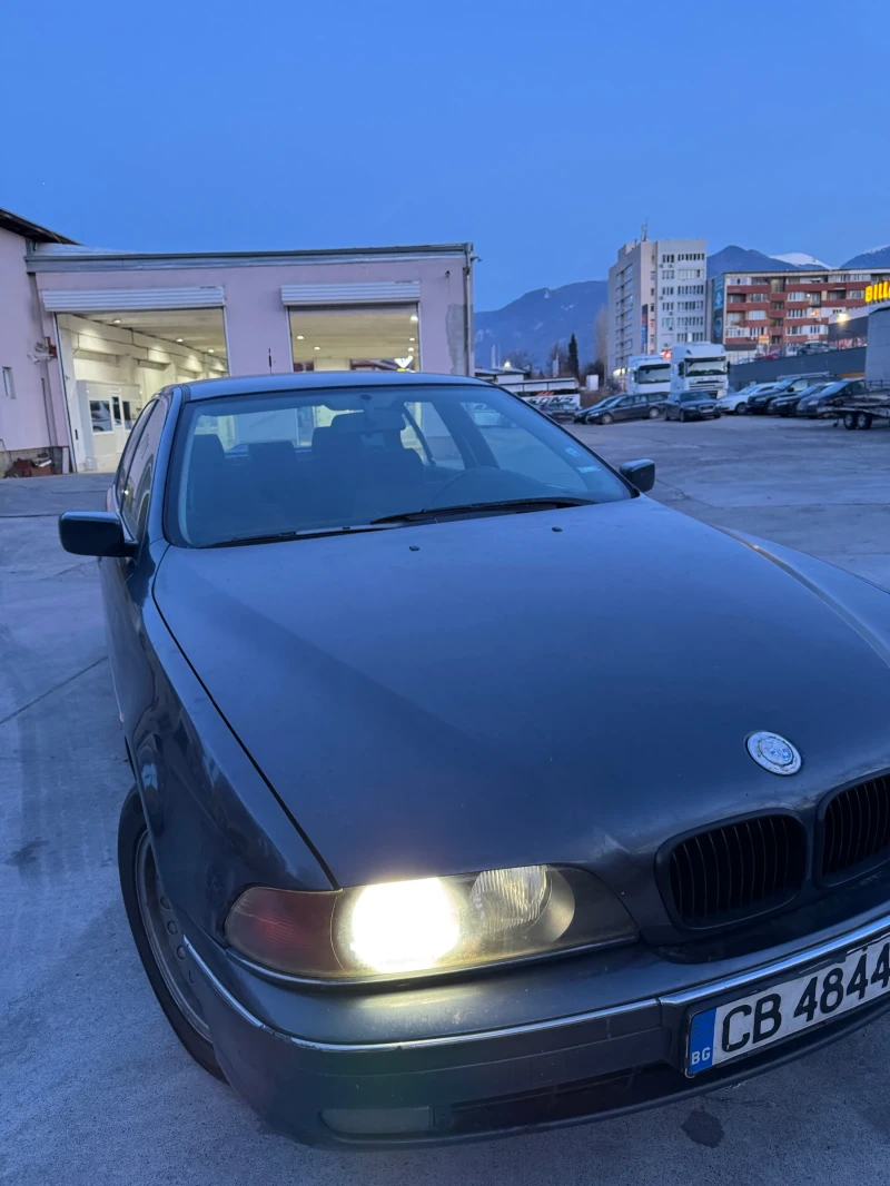 BMW 520  2.0 Газ