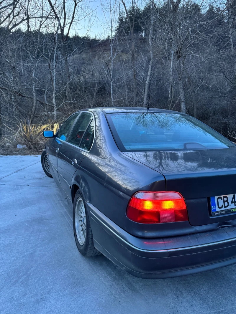 BMW 520  2.0 Газ, снимка 12 - Автомобили и джипове - 53166855