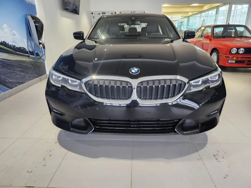 BMW 330 xDrive* АвтоКредит* (ЦЕНА ДО БГ), снимка 7 - Автомобили и джипове - 53238454