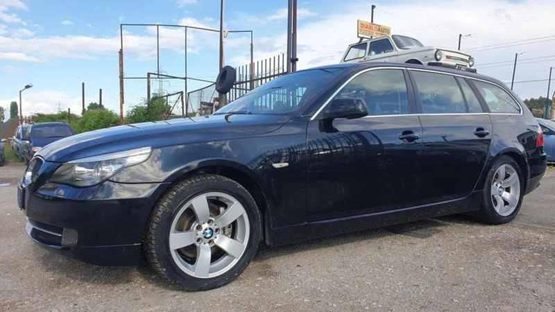 BMW 520 2.0TDI EURO5 Facelift , снимка 11 - Автомобили и джипове - 47061170