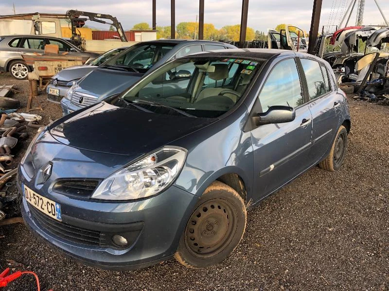 Renault Clio 1.5 DCI 86кс  - изображение 2