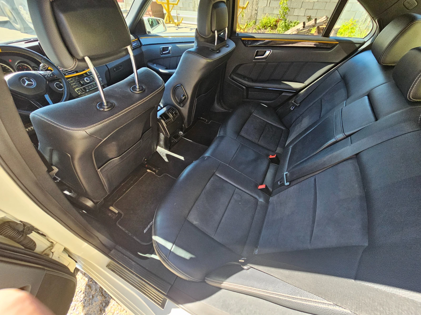 Mercedes-Benz E 220  - изображение 5