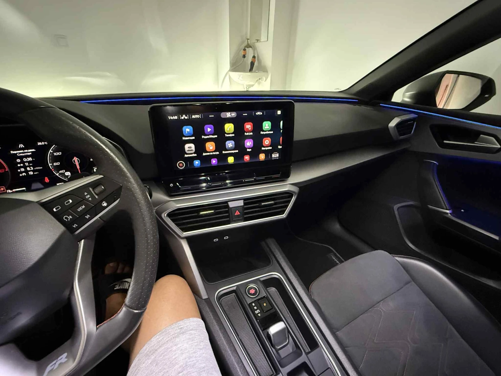 Seat Leon 1.5 FR - изображение 6