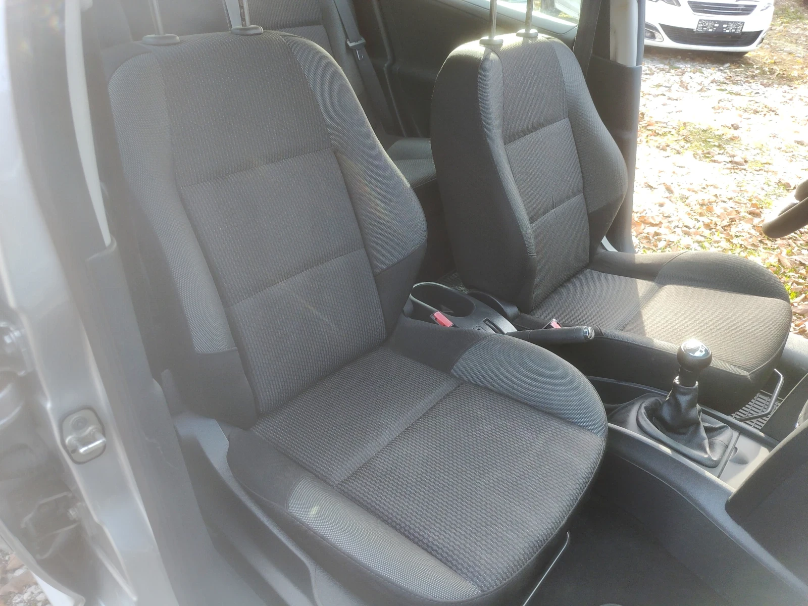 Peugeot 207 1.4  75.. | Mobile.bg   11