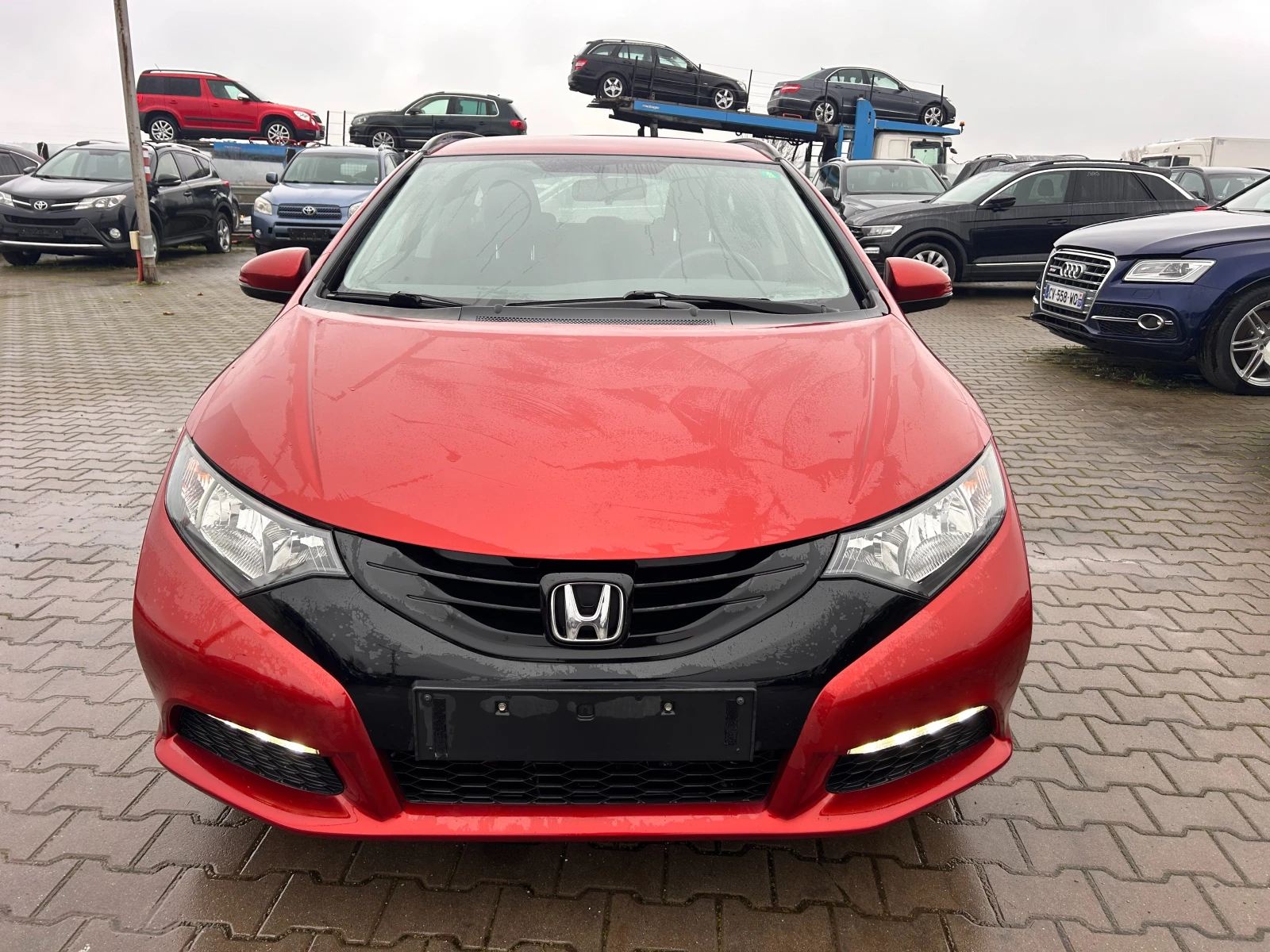 Honda Civic 1.6DTEC NAVI EURO 5 - изображение 3