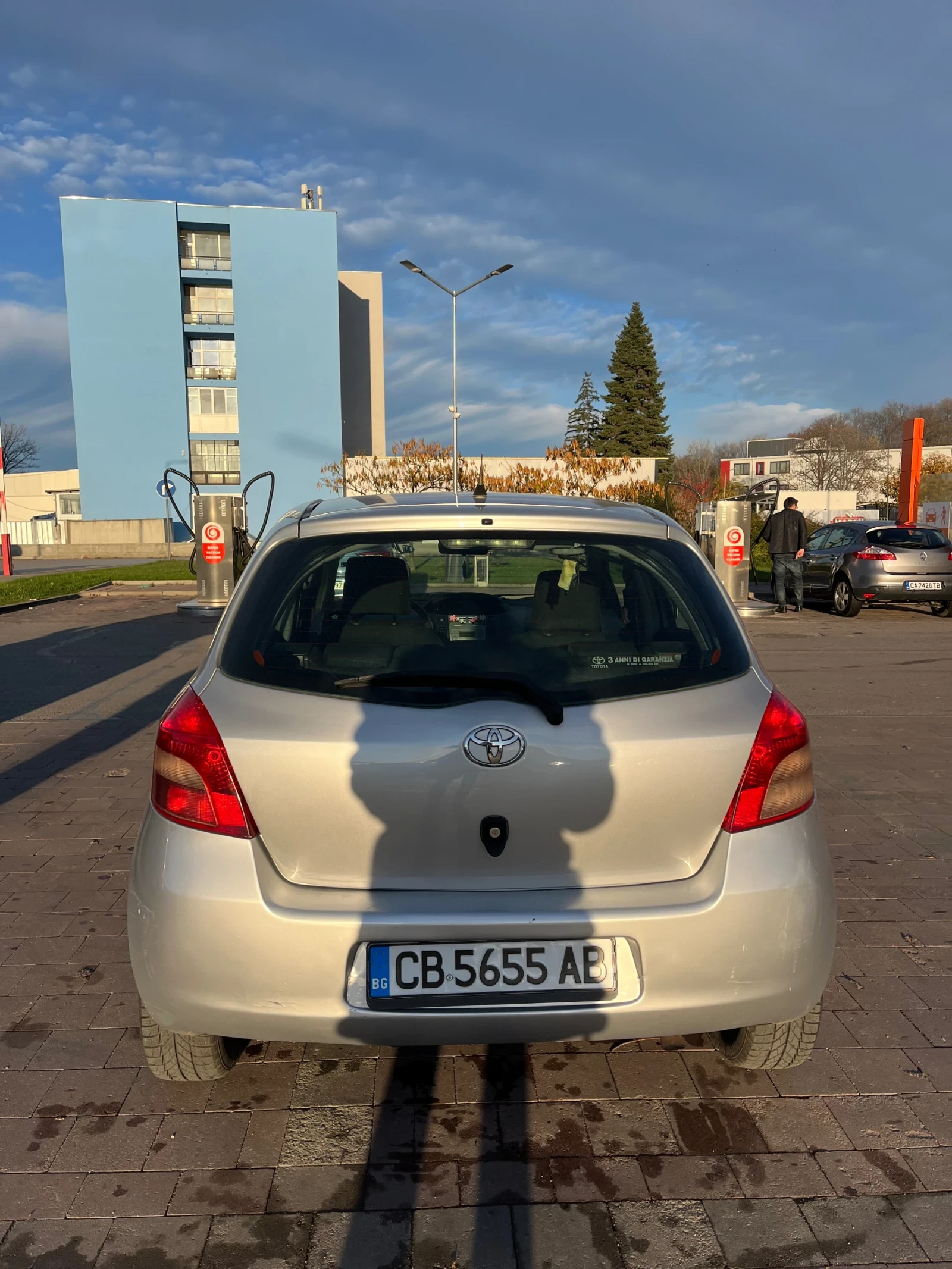 Toyota Yaris  - изображение 3