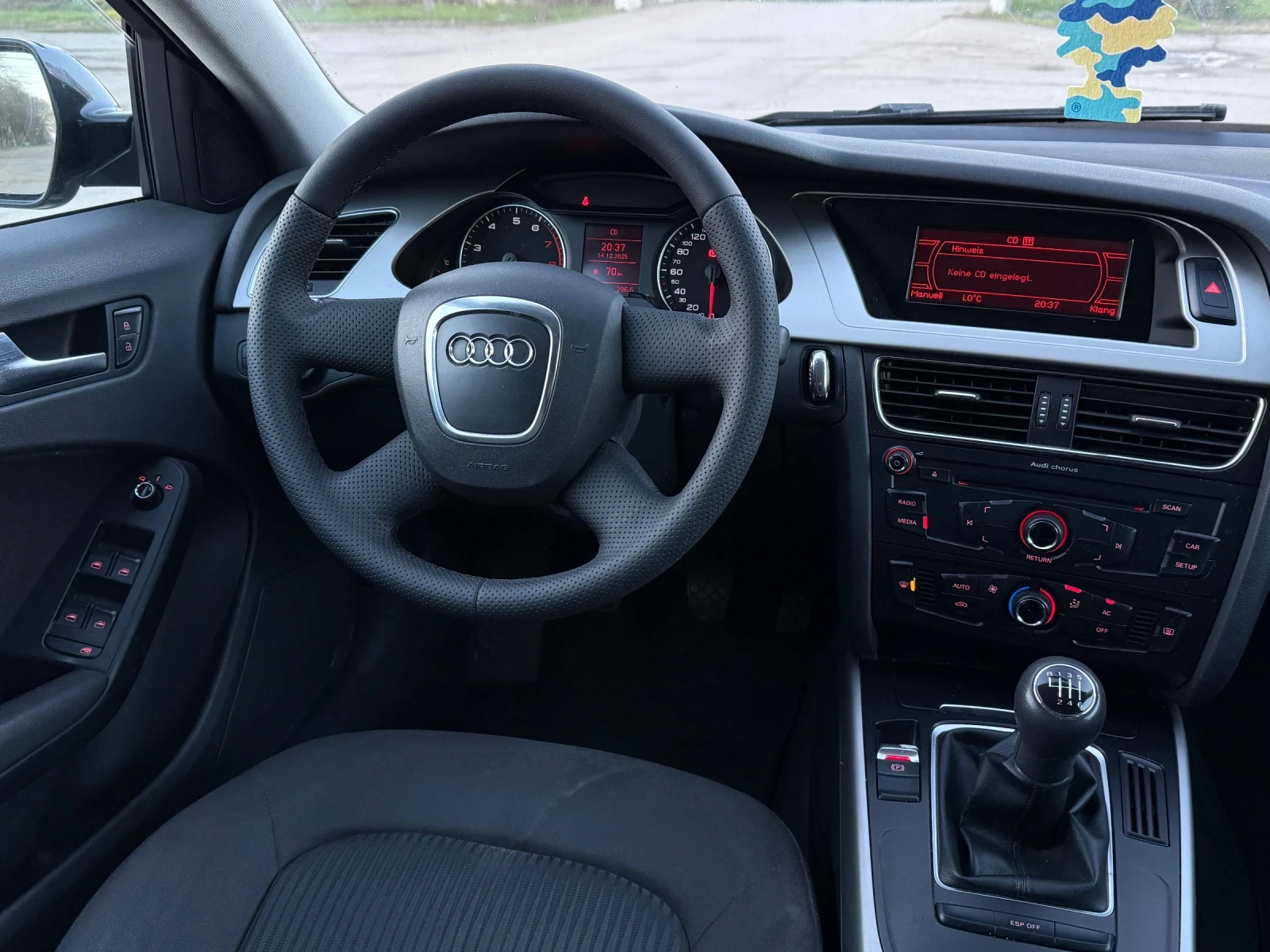 Audi A4 1.8T* TOP - изображение 9