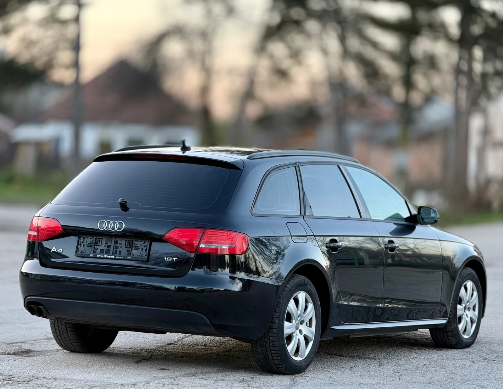 Audi A4 1.8T* TOP - изображение 5