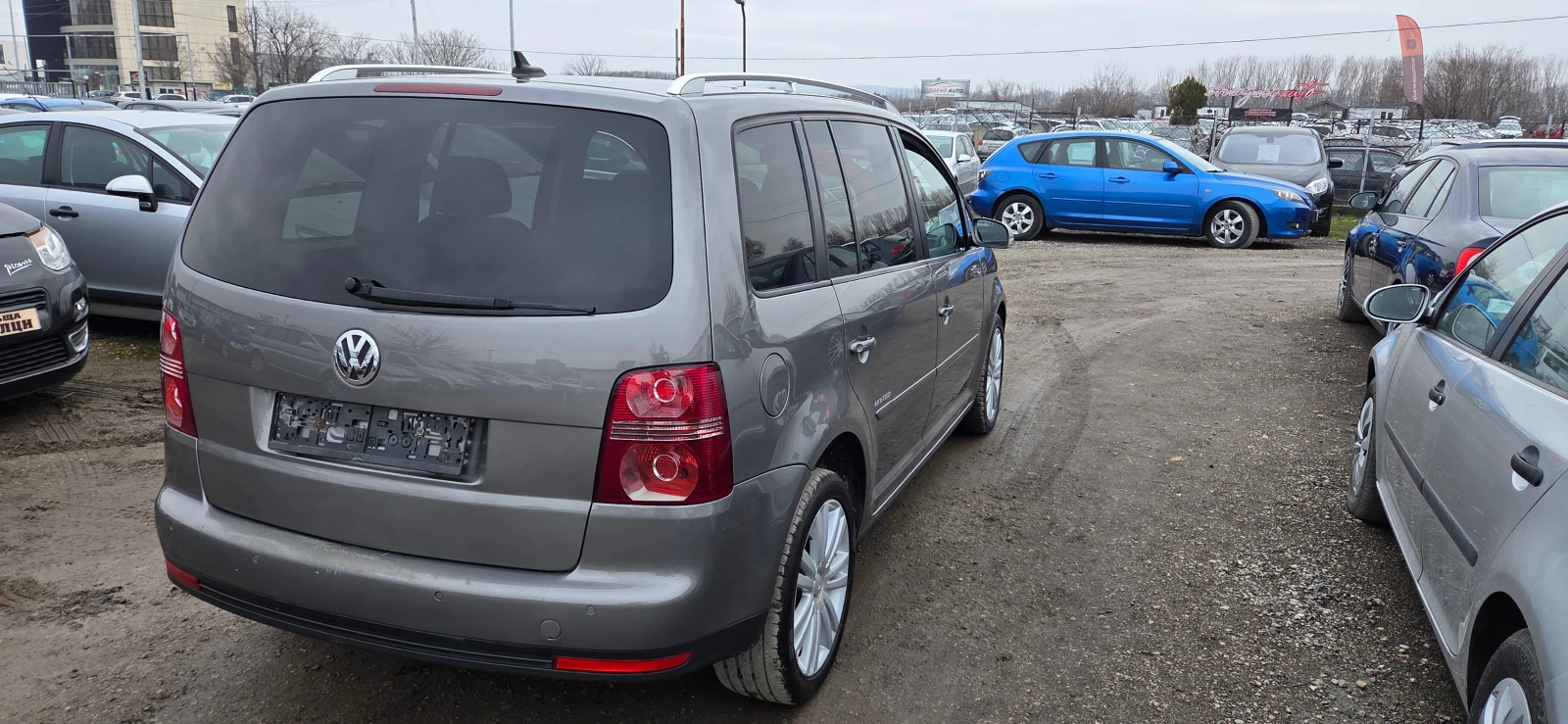 VW Touran 2.0 TDI 8-КЛАПАНА - изображение 6