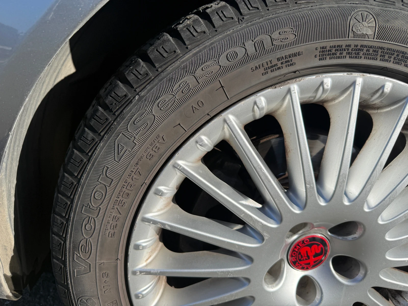 Alfa Romeo 159 1.9 JTS, снимка 9 - Автомобили и джипове - 53813819