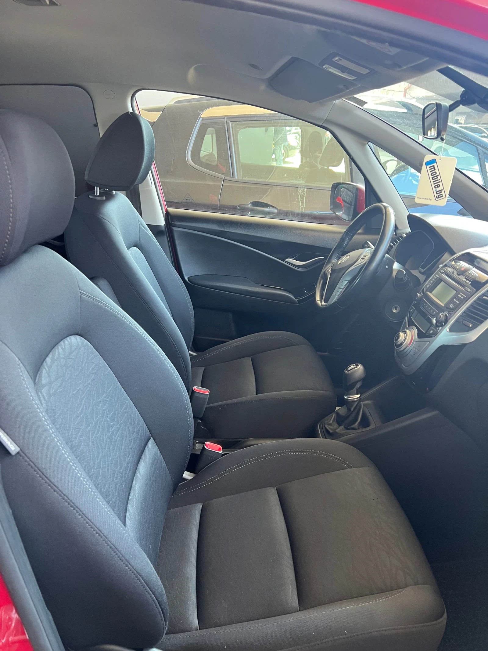 Hyundai Ix20, снимка 16 - Автомобили и джипове - 53824041