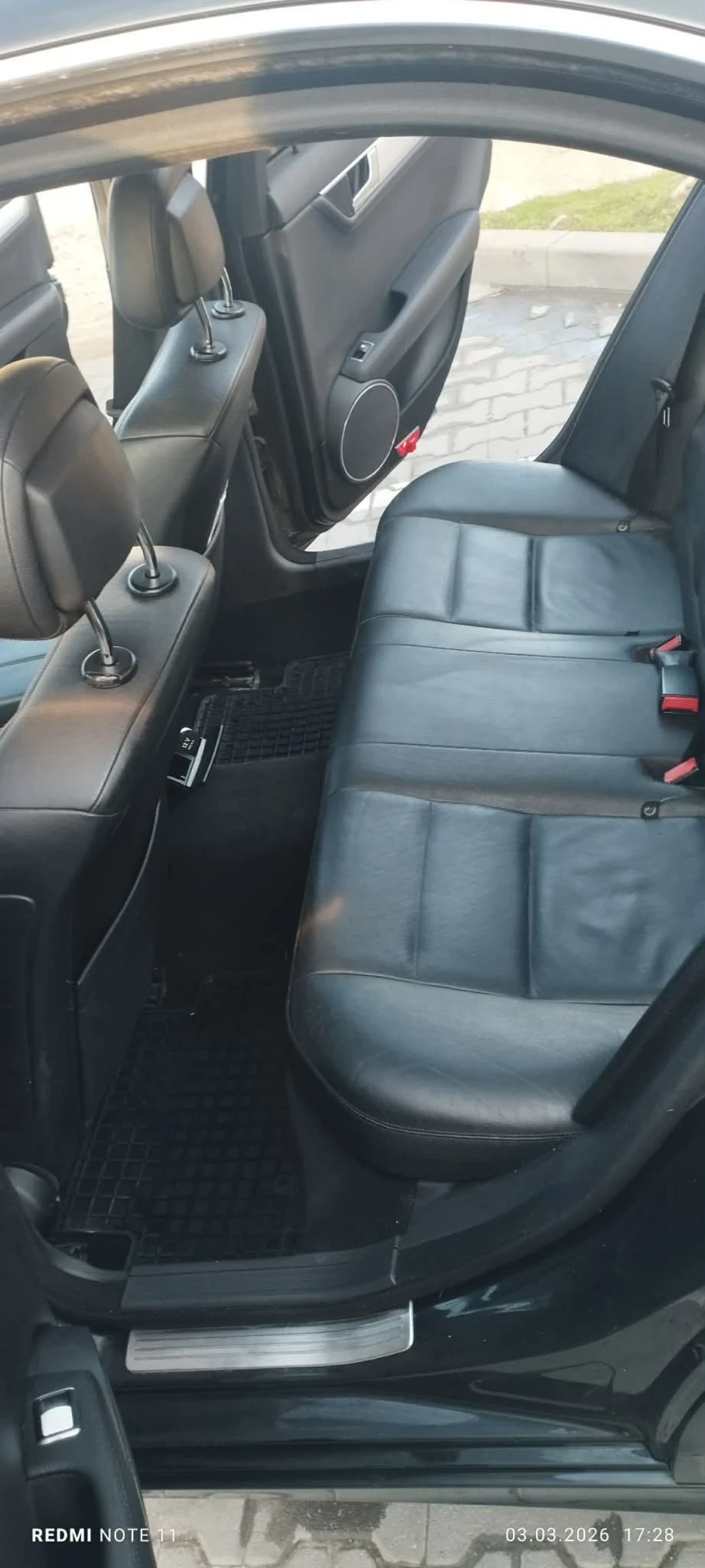 Mercedes-Benz C 200 2.0 Common-Rail Diesel , снимка 6 - Автомобили и джипове - 53855318