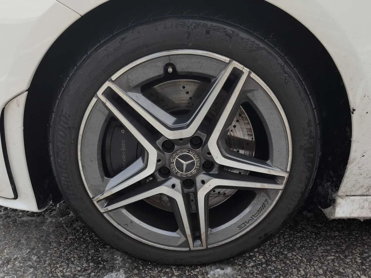 Mercedes-Benz CLA 250  CARFAX /360/DISTRONIC, снимка 16 - Автомобили и джипове - 53923846