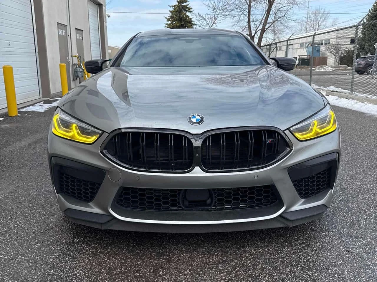 BMW M8 * Gran Coupe* / ДИСТРОНИК* 360* ОБДУХВАНЕ , снимка 2 - Автомобили и джипове - 53948399