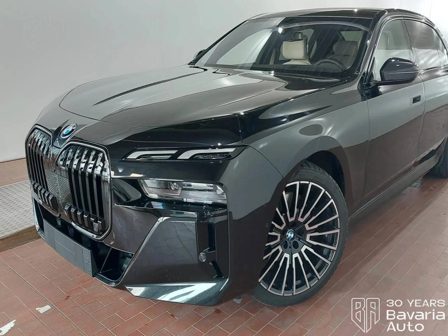 BMW i7 50 eDrive M Sport Paket  | Mobile.bg � ����������� 1