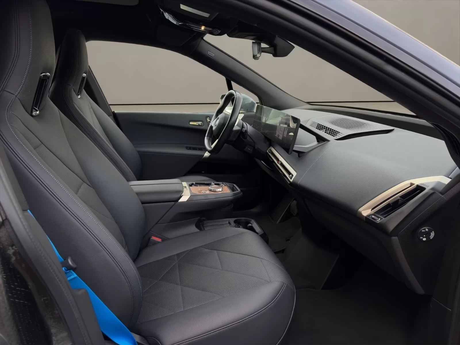 BMW iX 40 xDrive M Laser AIR HUD 360 Keyless W/P | Mobile.bg � ����������� 7